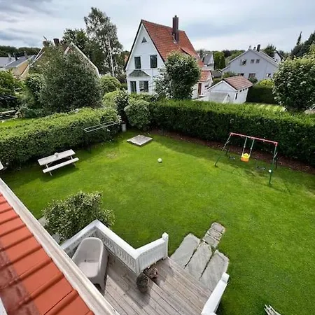 3 Bedroom Full House - Close To Ons & Centrum فيلة