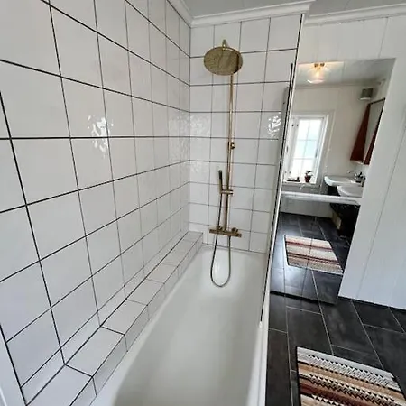 فيلة 3 Bedroom Full House - Close To Ons & Centrum