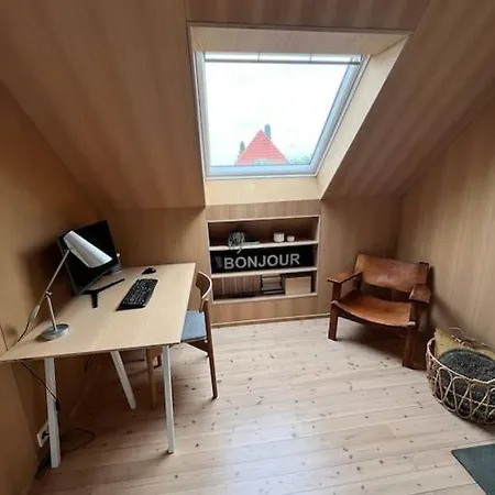 فيلة 3 Bedroom Full House - Close To Ons & Centrum