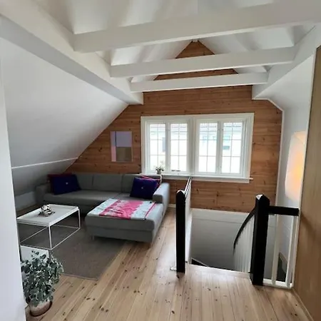 3 Bedroom Full House - Close To Ons & Centrum